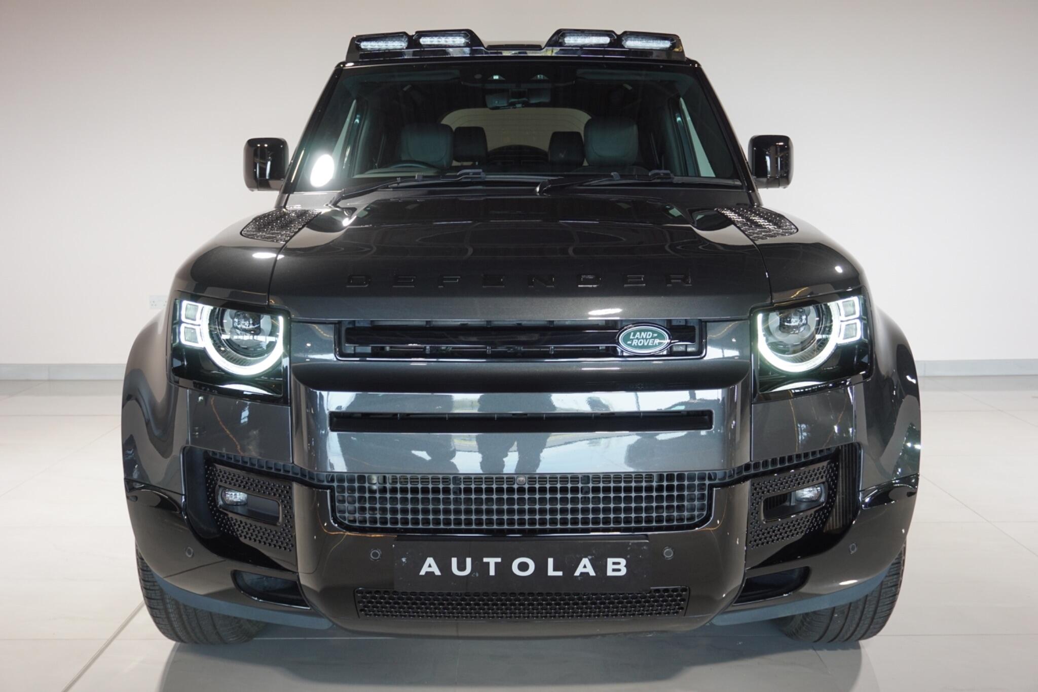 Land Rover Defender 90 3.0 D300 MHEV X-Dynamic HSE Hard Top SUV 3dr Diesel Auto 4WD SWB Euro 6 (s/s) (300 ps)